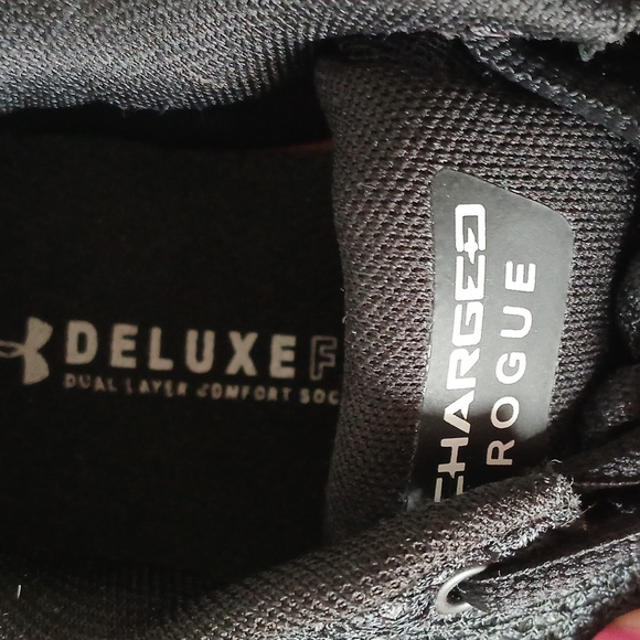 Under Armour Charged Rogue 2.5 Athletic Sneakers - Picture 7 of 13